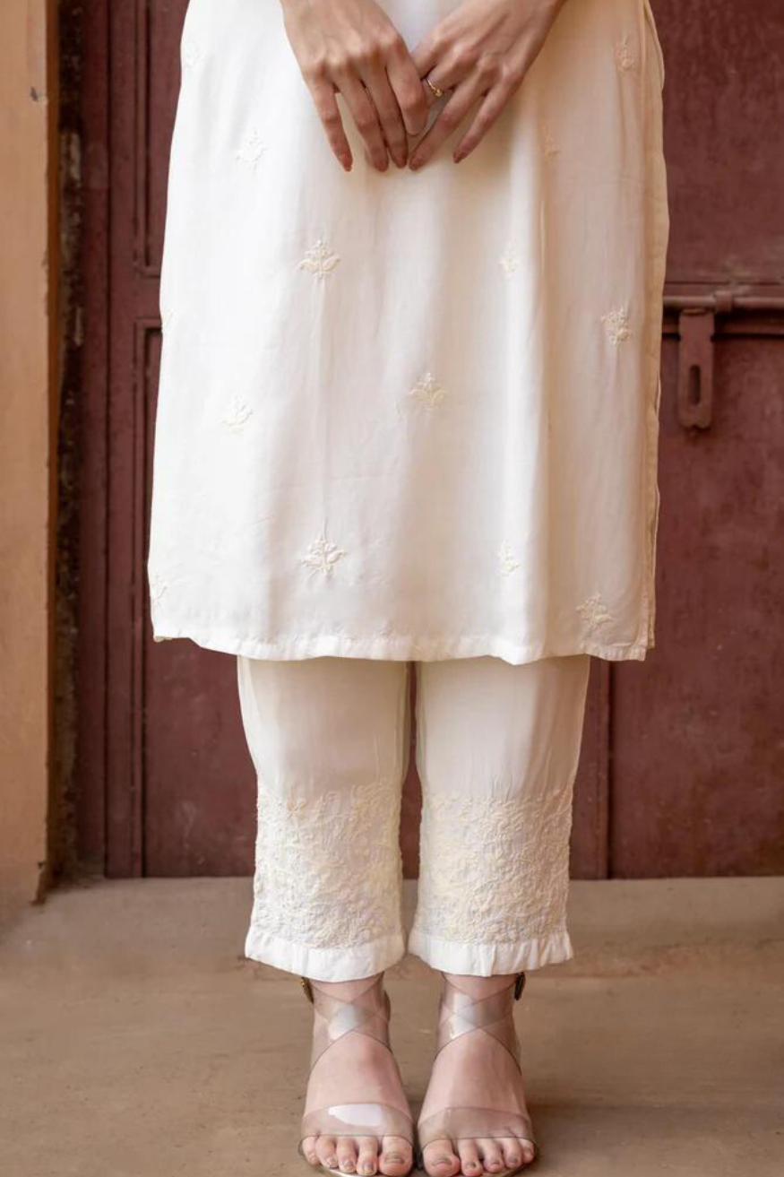 Classic Chikankari in Nadira Mulmul Kurta Set