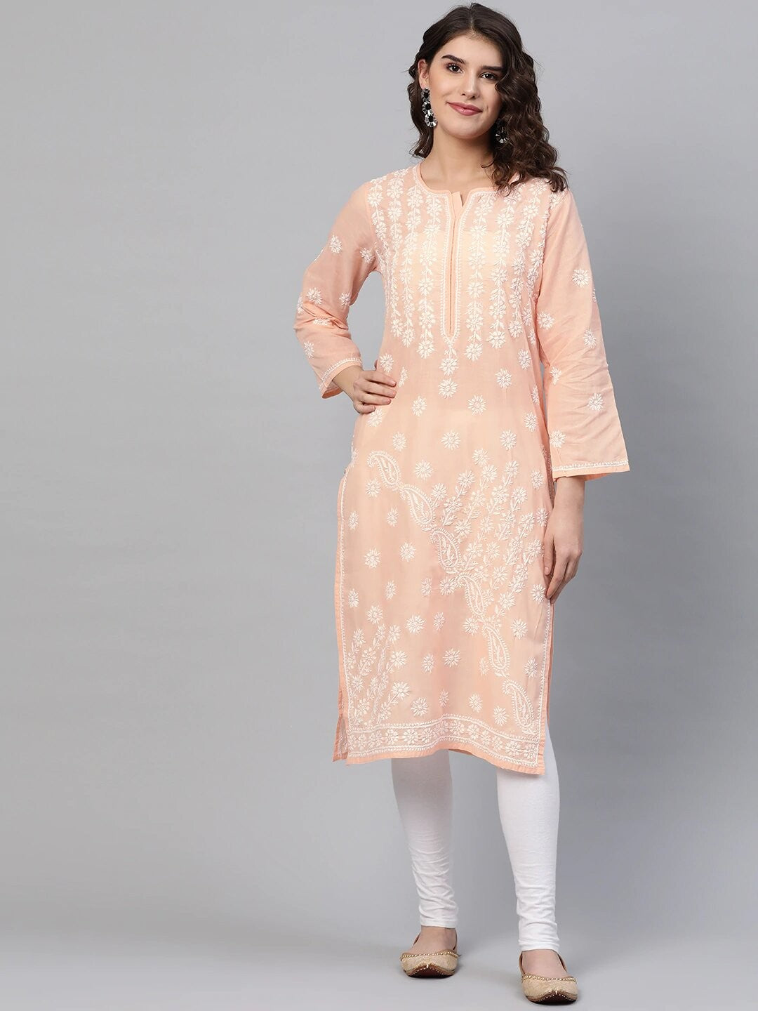 Handcrafted Lucknowi Chikankari Kurta with Ulti Bakhiya and Ghaspatti