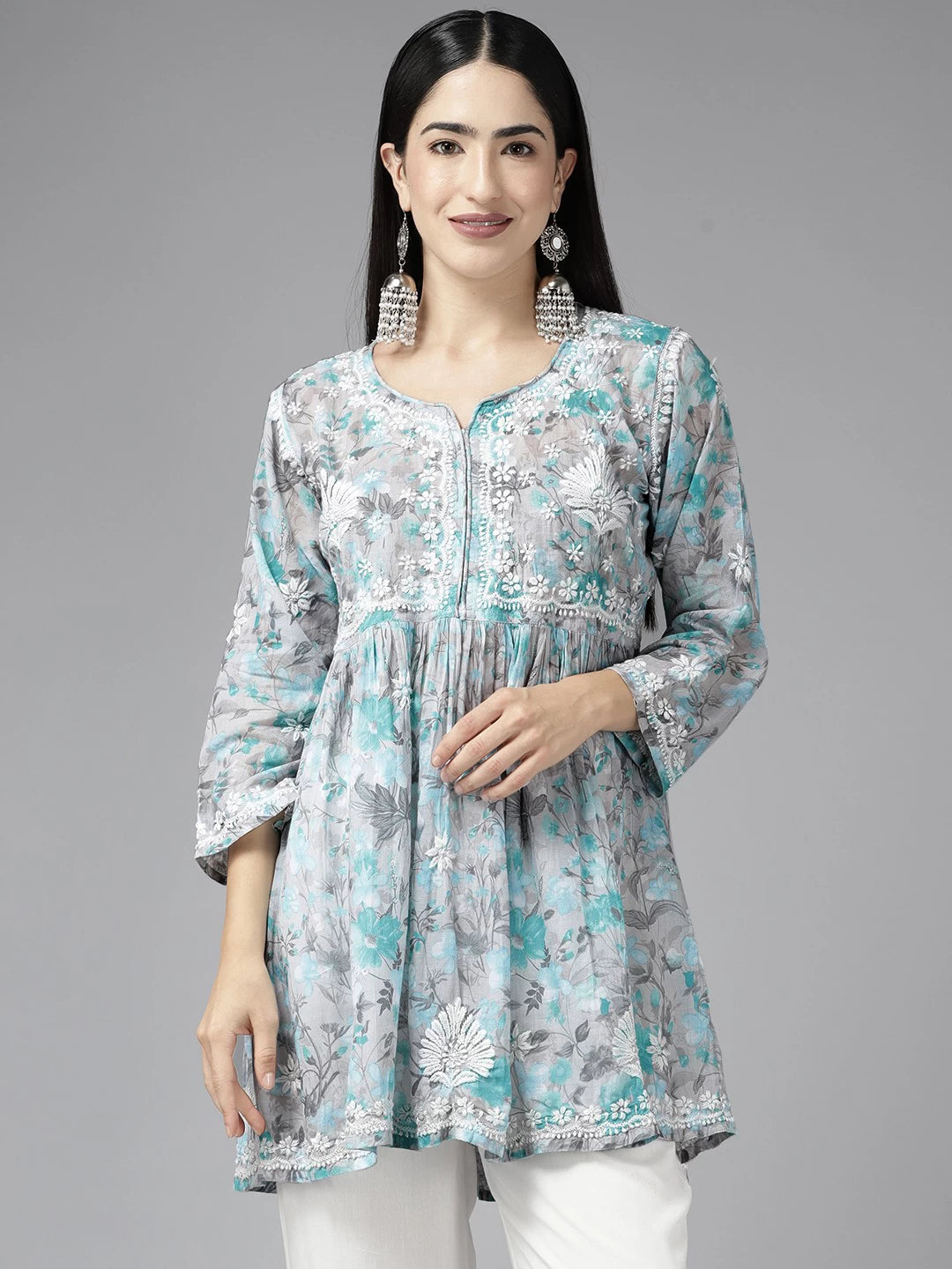 Elegant Cotton Chikan Kurti with Ulti Bakhiya & Phanda Embroidery