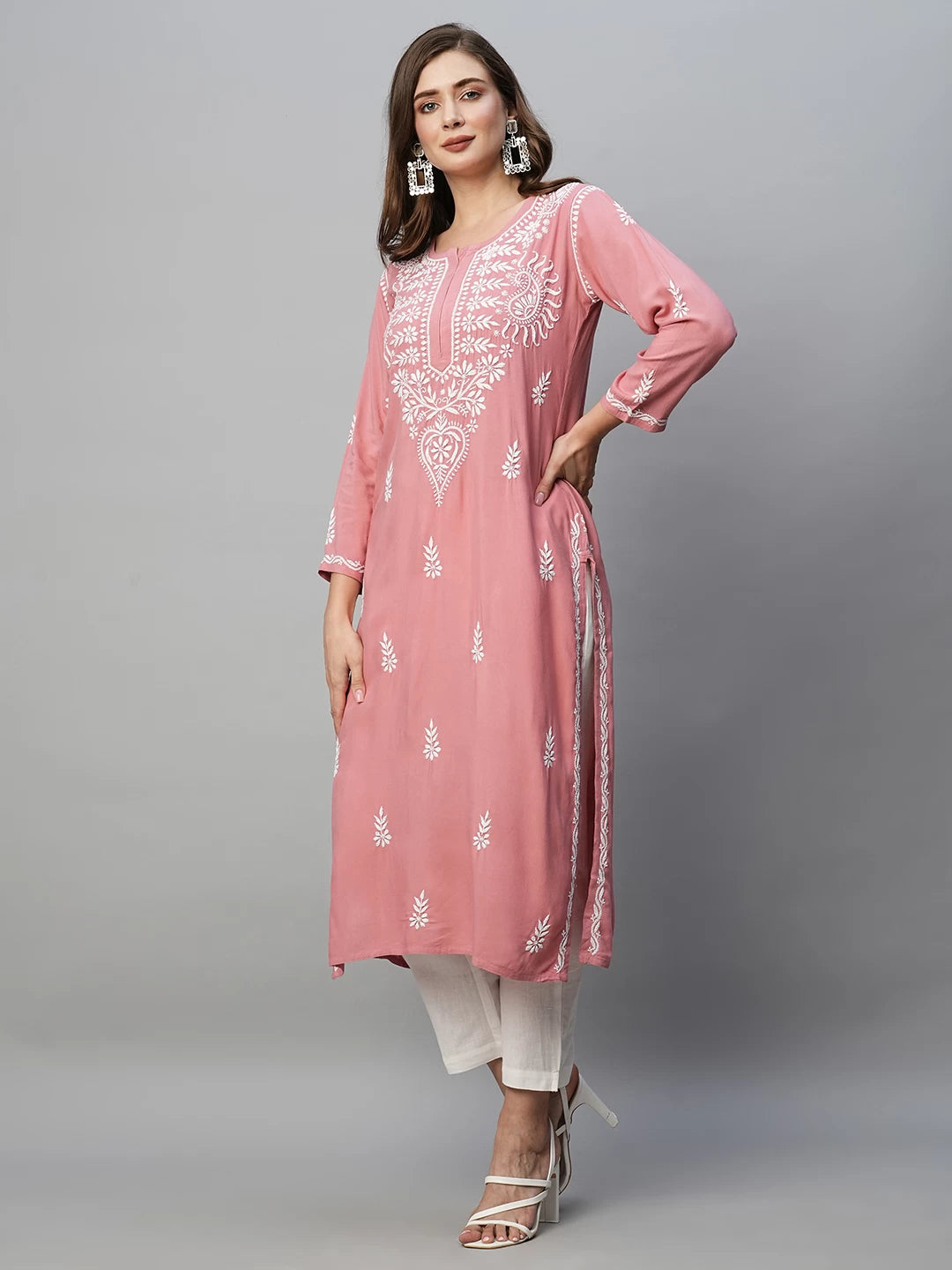 Graceful Handcrafted Rayon Kurta with Intricate Chikankari Work