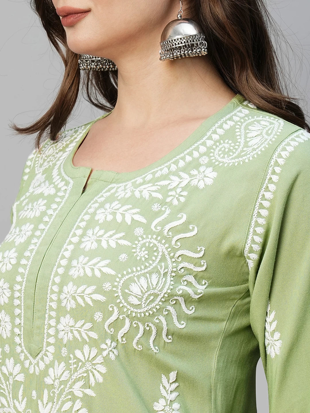 Graceful Handcrafted Rayon Kurta with Intricate Chikankari Work