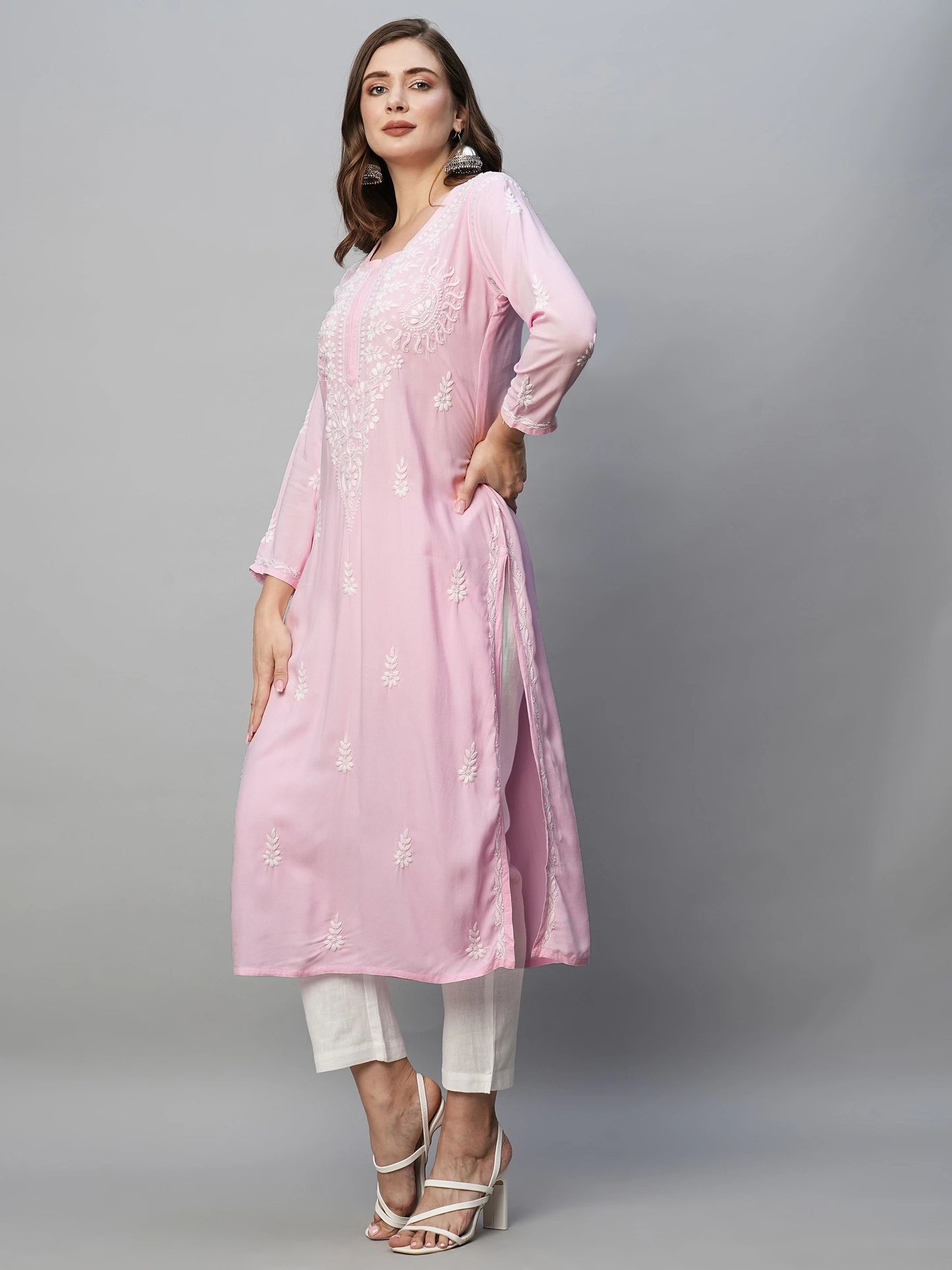 Graceful Handcrafted Rayon Kurta with Intricate Chikankari Work