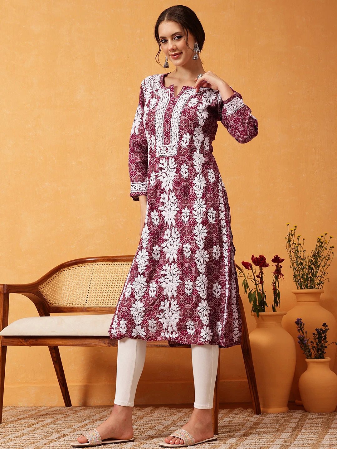 Hand-Embroidered Chanderi Straight Kurta for Modern Sophistication