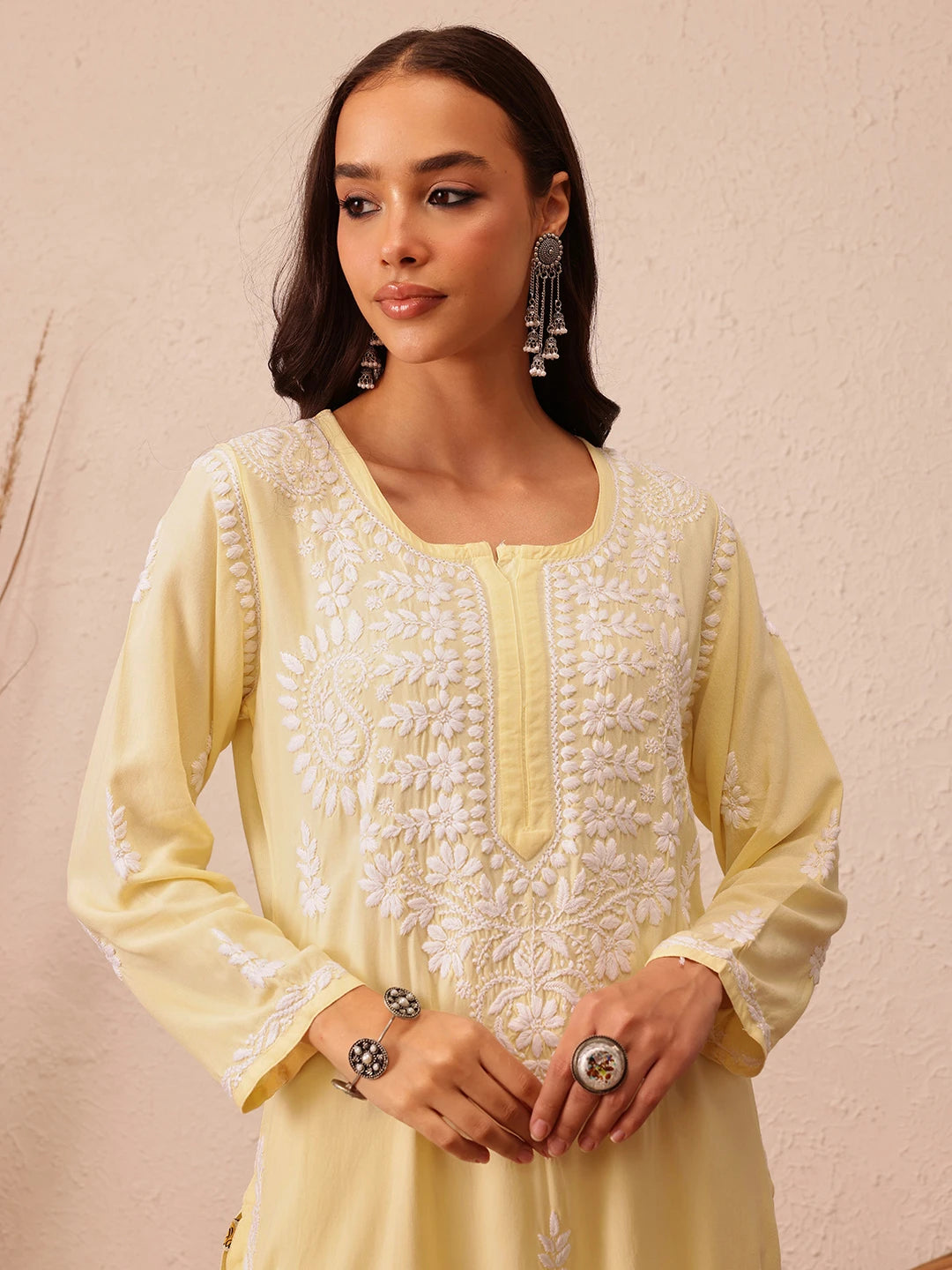 Graceful Handcrafted Rayon Kurta with Intricate Chikankari Work