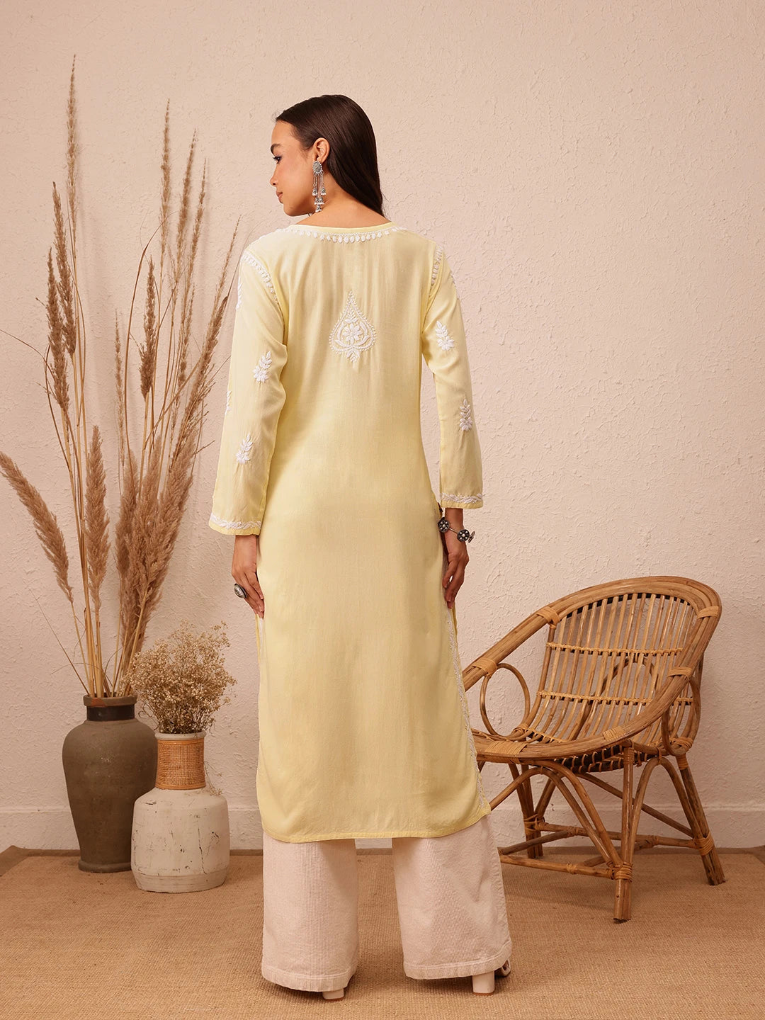 Graceful Handcrafted Rayon Kurta with Intricate Chikankari Work