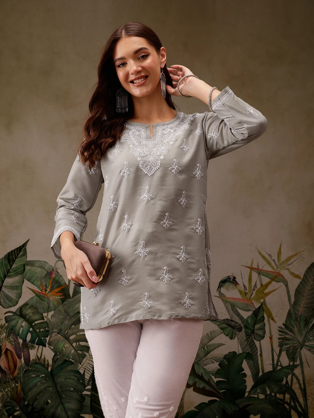 LabelChikankari Muslin Kurti Effortless Style with Handcrafted Embroidery