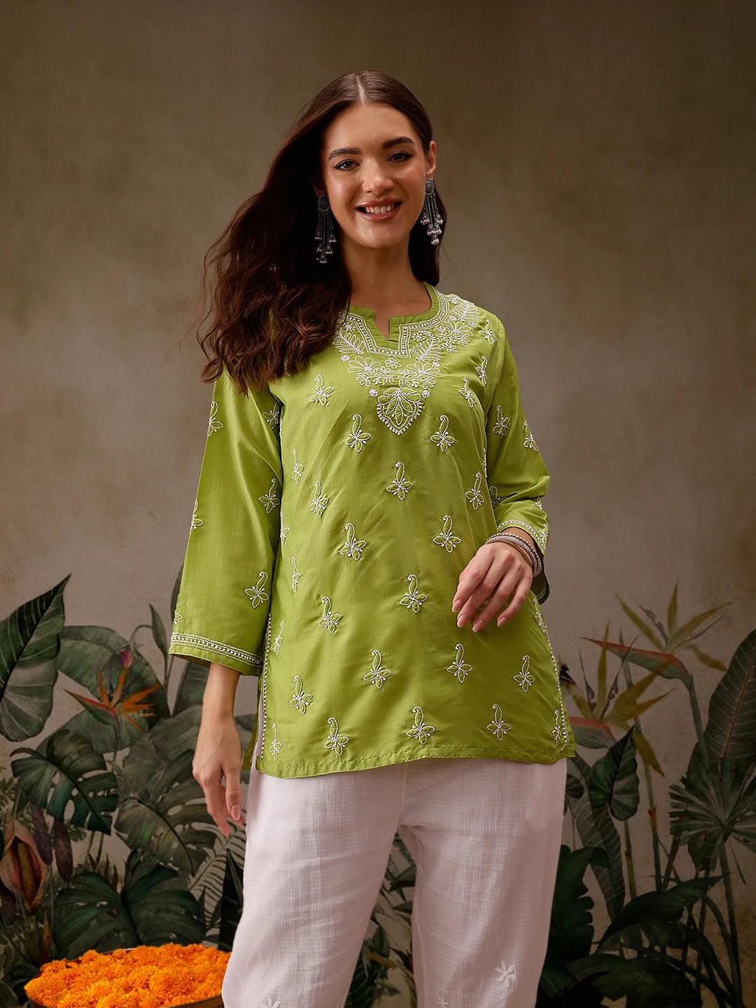 LabelChikankari Muslin Kurti Effortless Style with Handcrafted Embroidery