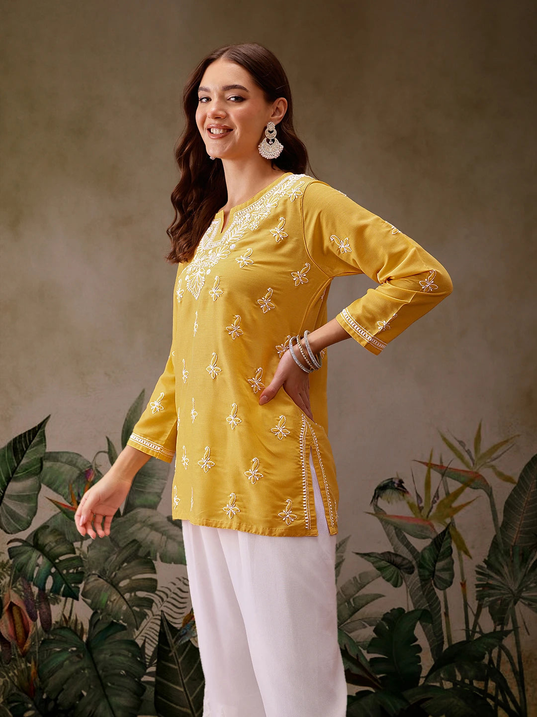 LabelChikankari Muslin Kurti Effortless Style with Handcrafted Embroidery