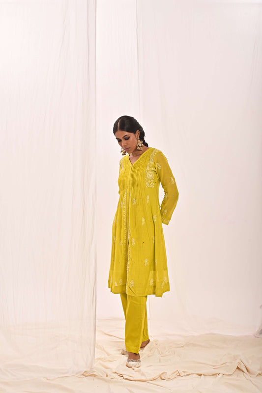 Tailored A-Line Kurti and Pants Set for Festive Elegance