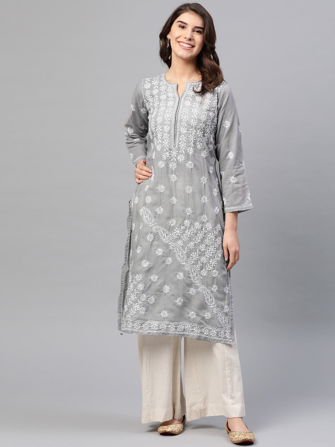 Handcrafted Lucknowi Chikankari Kurta with Ulti Bakhiya and Ghaspatti