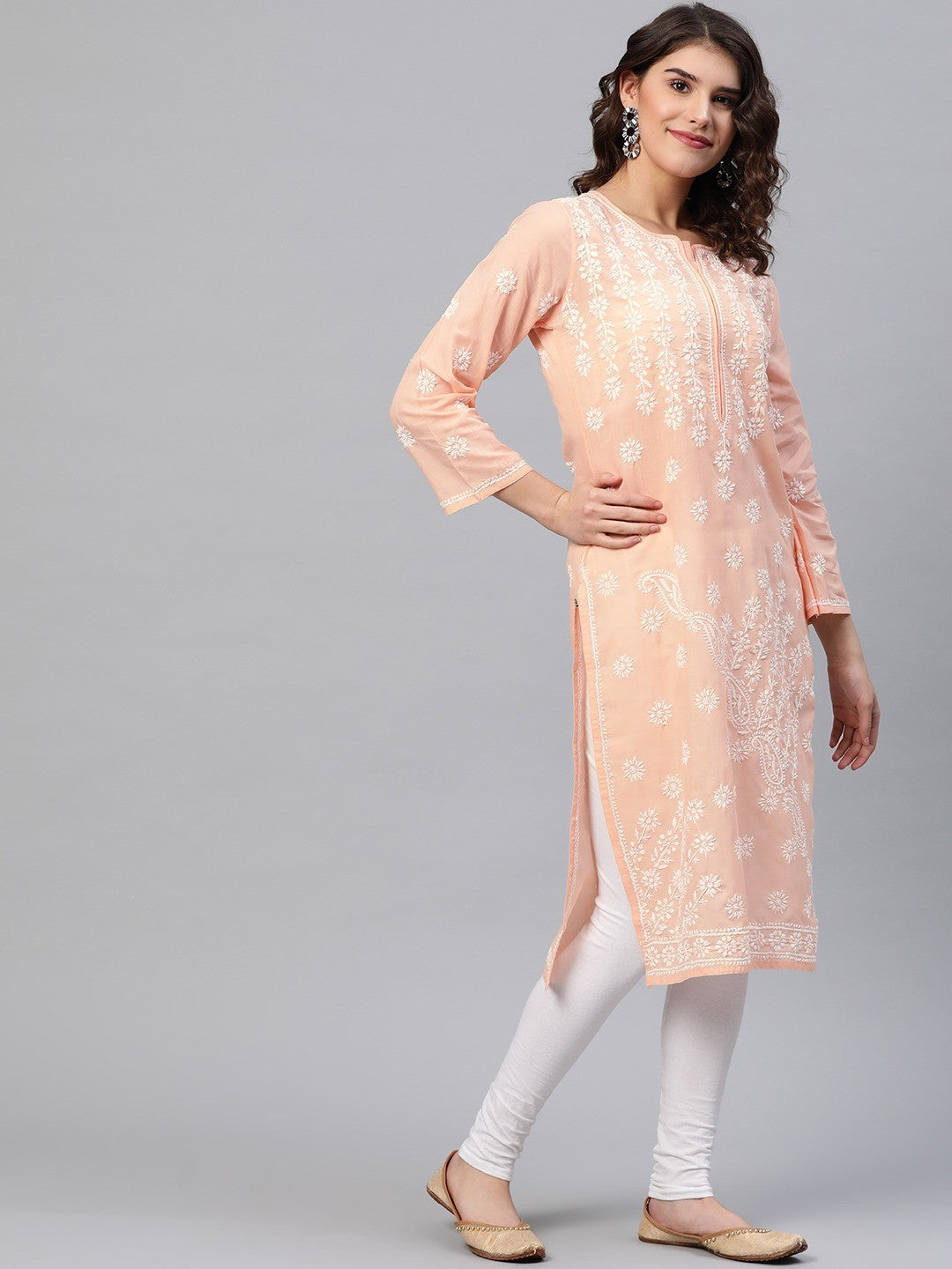 Handcrafted Lucknowi Chikankari Kurta with Ulti Bakhiya and Ghaspatti