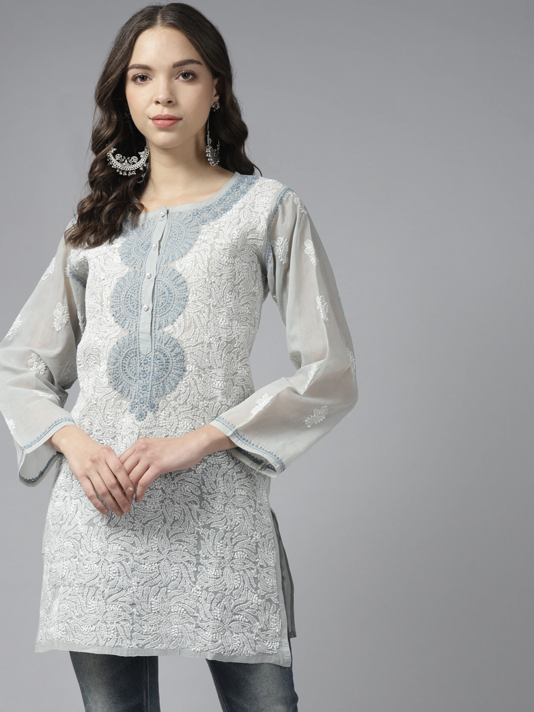 Traditional Bakhiya & Phanda Stitched Soft Pink Kurti by LabelChikankari