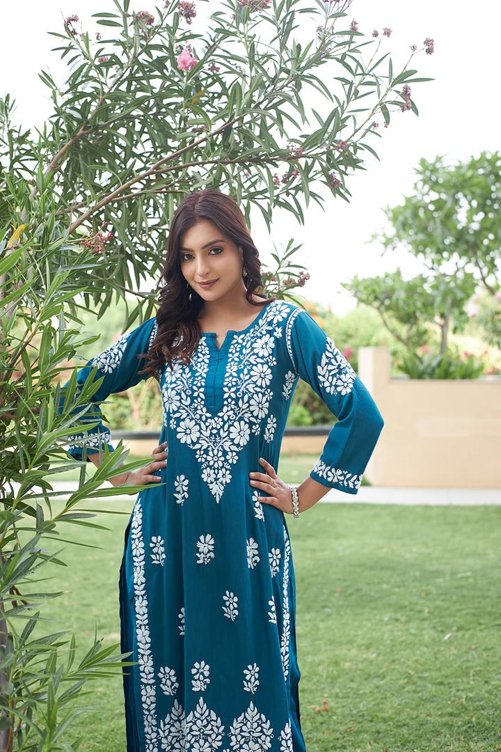 Graceful and Stylish: Handcrafted Lucknowi Kurta with Palazzo