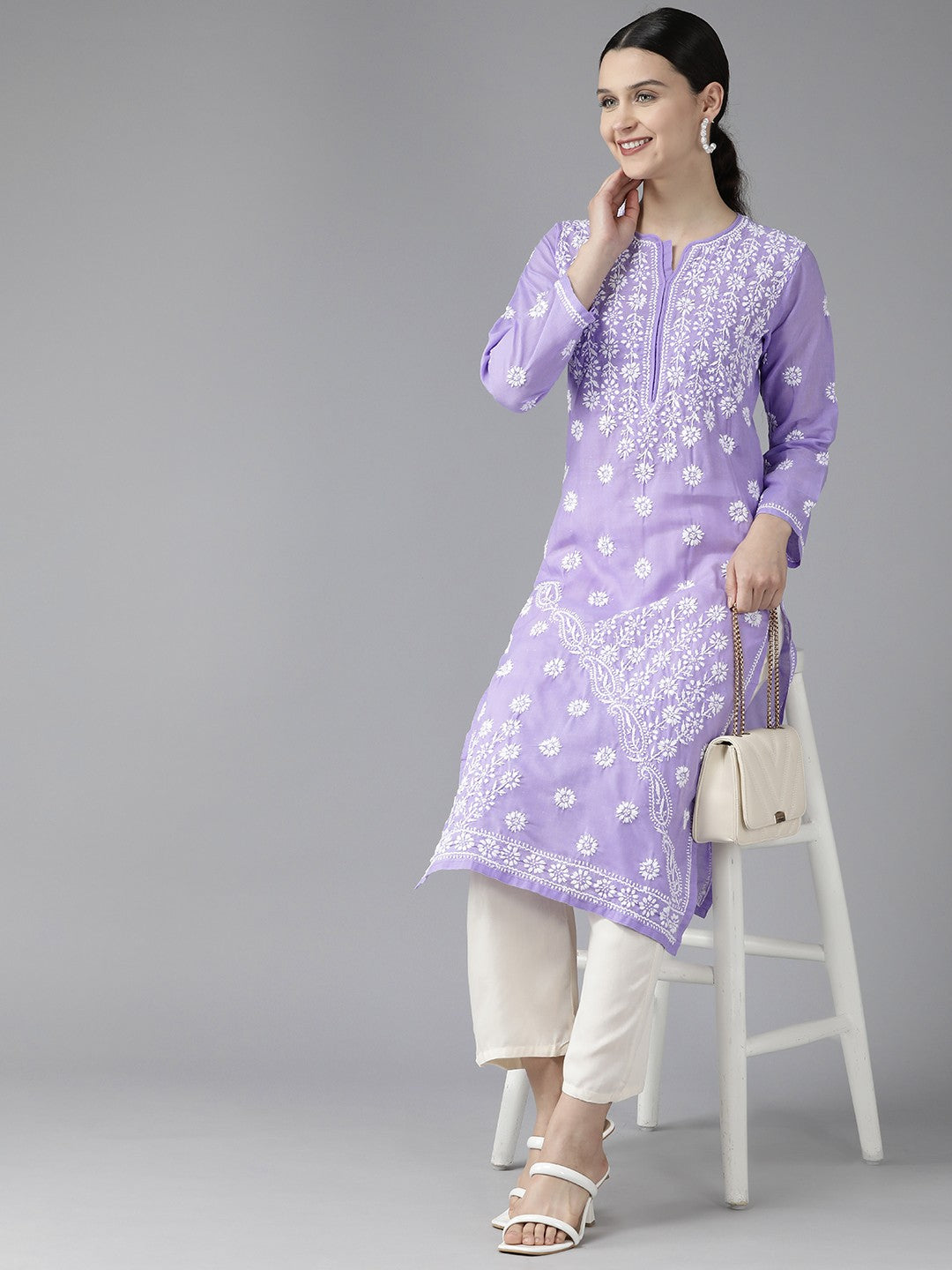 Handcrafted Lucknowi Chikankari Kurta with Ulti Bakhiya and Ghaspatti