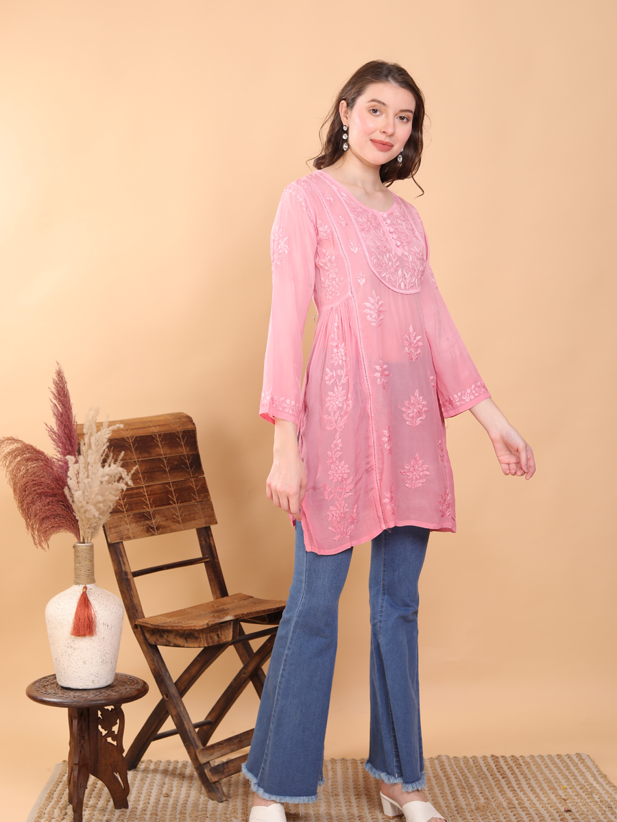 Effortless Elegance: The Anu Crepe Designer Chikankari Kurti